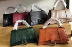 Nhập hàng túi xách trên Taobao