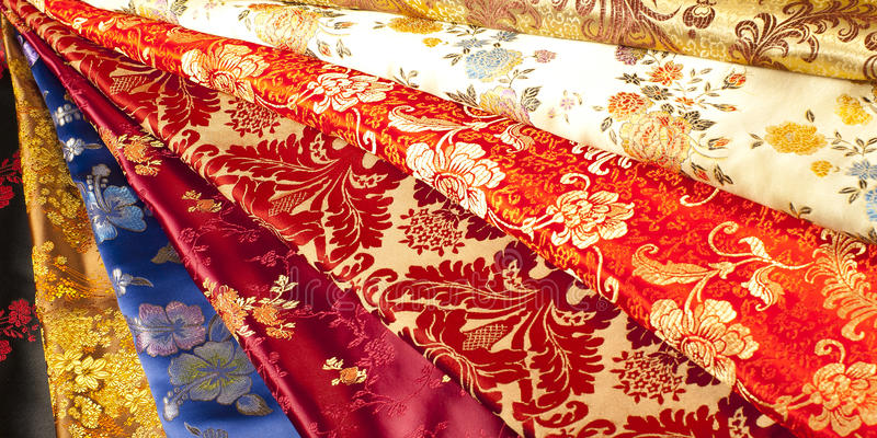 Hàng vải giúp đem đến lợi nhuận cao cho nhiều chủ kinh doanh